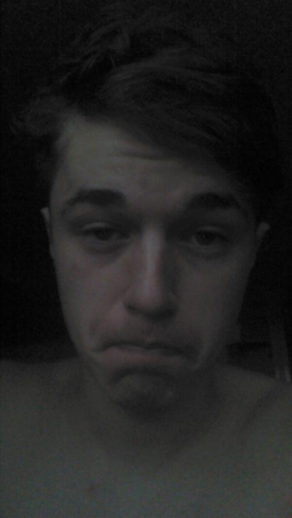 CallumMillar93's tweet photo. Mum just came in my room like MERRYCHRISTMASSSSSSS!!! Fuck off. Leave me alone. http://t.co/UMH5anwJqt