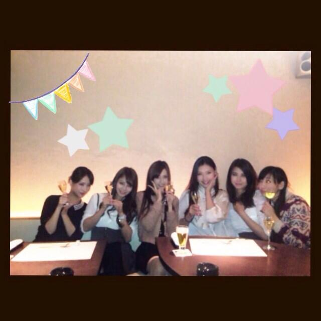 昨日はMBSのゴチャまぜっラジオで一緒だった、ヤンヤンメンバーでクリスマス会だったよ( &acute; ▽ ` )ﾉ久しぶりに会えて、しゃべって楽しかった〜♡また、ゴチャまぜっラジオ出たいよーーー！！！！ http://t