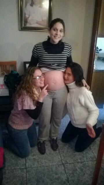 BelmonteAmor's tweet photo. Aki cn nuestra barrigona http://t.co/qUri75v7sj