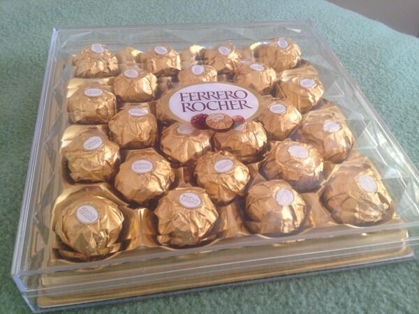 2012MSG's tweet image. Thanks mum.#myachillesheel #thesebadboyswillbemulleredwellbeforemidday #selfcontrolissues