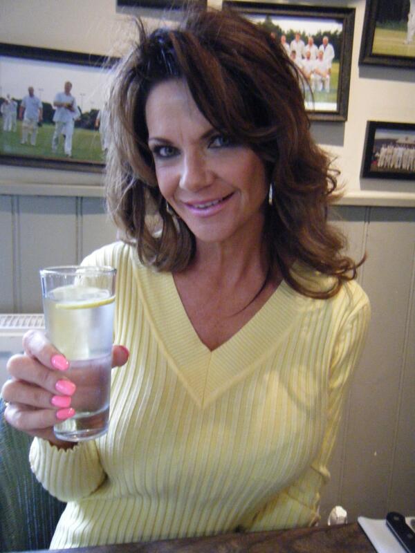 Deauxma ™ on Twitter: "Merry Christmas, especially to those service ...