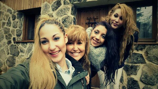 YuliHer12's tweet image. #NAVIDADPERFECTA @AinaraQ  @lauraRC30  #MAMI