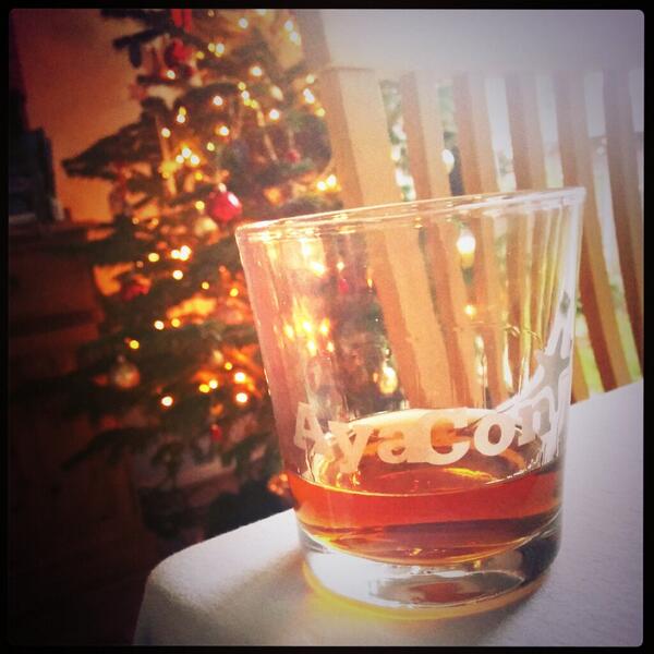 Raising a glass for <a href="/ayacon/">ayacon</a> Merry Christmas! X