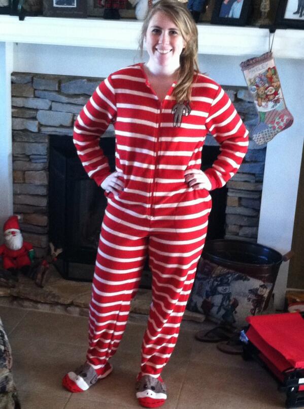 HayleyMorgan1's tweet photo. My onesies are cuter than all y'all's lemmie just tell ya! http://t.co/BvuT2HwURB