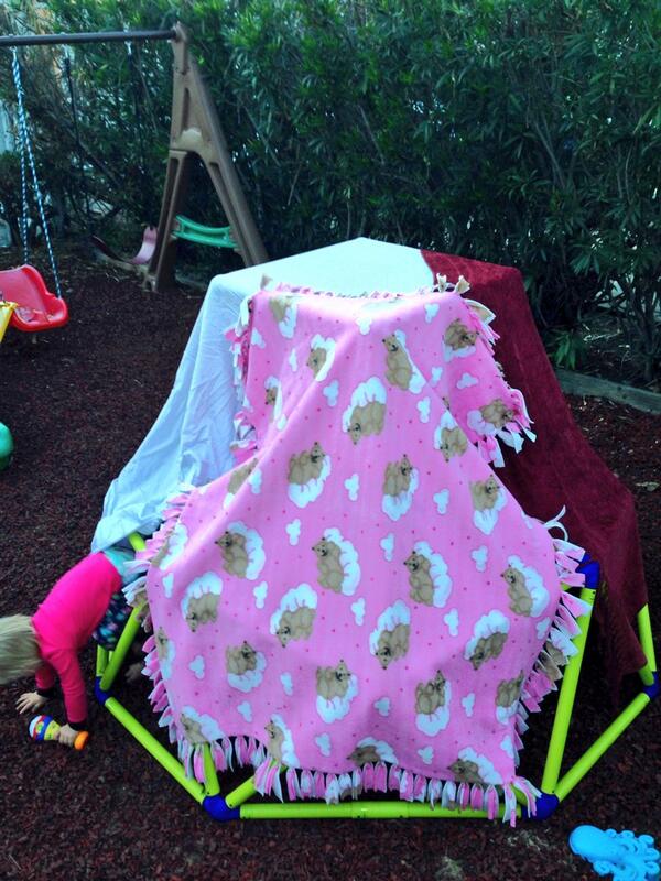 johnbrotherton's tweet image. Merry Magical Christmas! #play #princessmagic