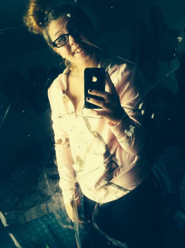 PaigeShawell's tweet photo. i mean i guess merry christmas http://t.co/ZLMt2iBmnK