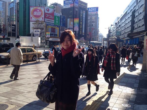 yo2ichi's tweet photo. 昨日10分だけ清水と会いました@
池袋（＾ν＾） http://t.co/2OHDSpVlAA