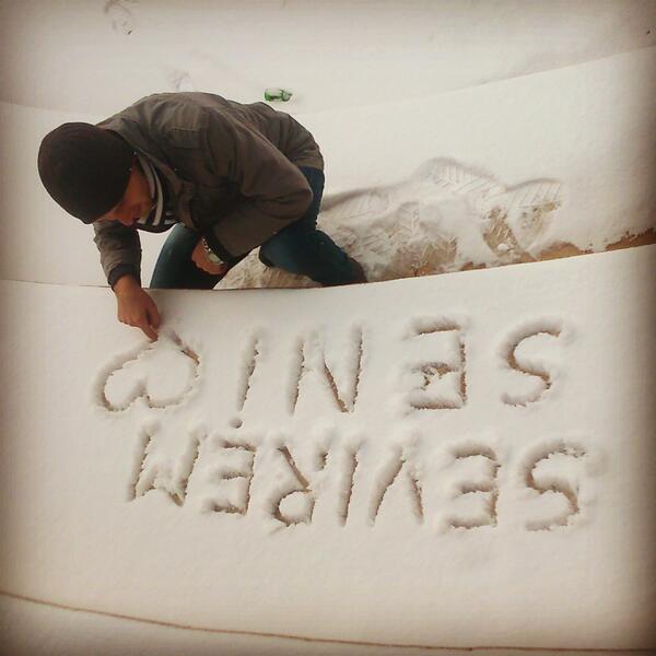 param_var's tweet image. 