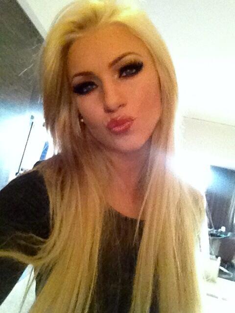 TW Pornstars - CAMERON DEE ☪ . Twitter. Good day lovers?. 7:16 PM - 2 Jan 2014