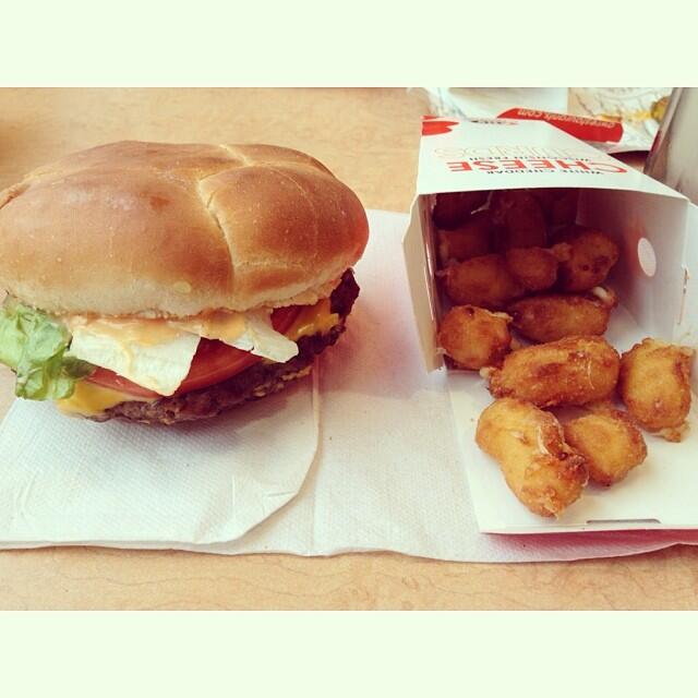 A&W Restaurants on Twitter "Romeo & Juliet. Sonny & Cher. Papa Burger