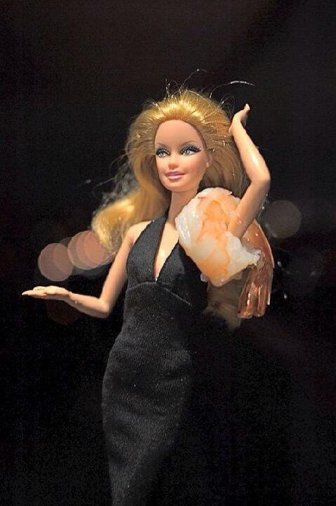 big_creech's tweet image. Shrimp on the barbie hehe #australiahumor