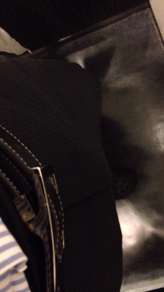 p_mkt's tweet photo. トイレでパシャりw http://t.co/CnYndmz3t0