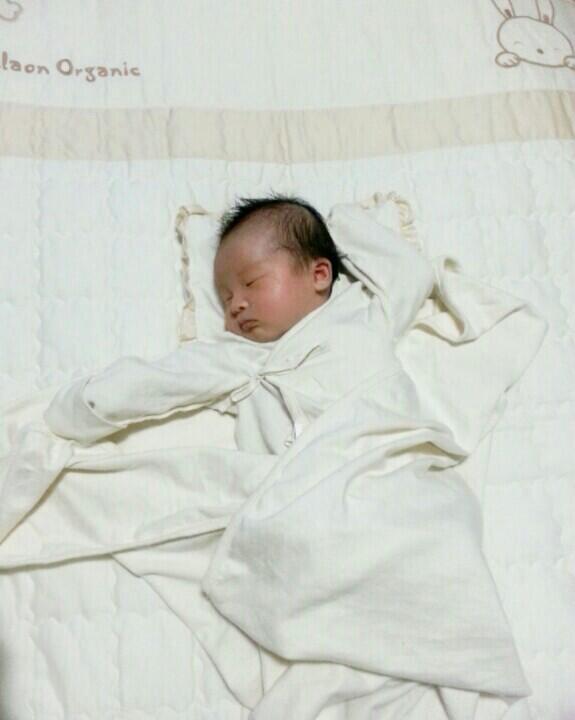 papaya (@leehyounsin) on Twitter photo 