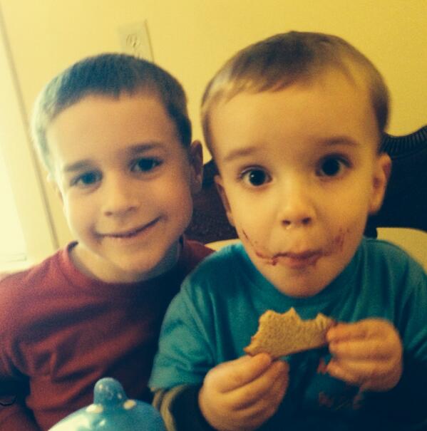 jaredrisser's tweet photo. Buddies http://t.co/U4gkNXO7Kn