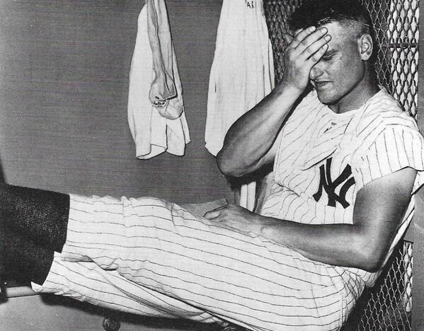 oppotacop's tweet photo. Roger Maris in 1961 began losing his hair due to the stress of chasing Babe Ruth's single season home run record. http://t.co/BaH7jYVnwi