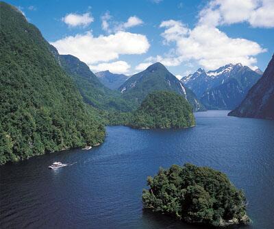 Harvey_World's tweet photo. How would you experience New Zealand? Where will you go? http://t.co/6GSNqBADyT