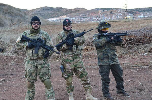 unitskullairsof's tweet photo. #airsoft @duque_olga http://t.co/8jYX3PYP1d