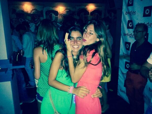 angelawilfer's tweet photo. Hoy se me hace mayor @belen_baron FELICIDADES GUAPETONA!!!!! http://t.co/0Lqm5yypee