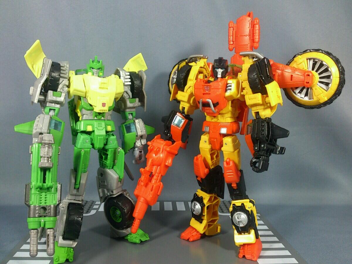 トランスフォーマージェネレーションズTG-29サンドストーム