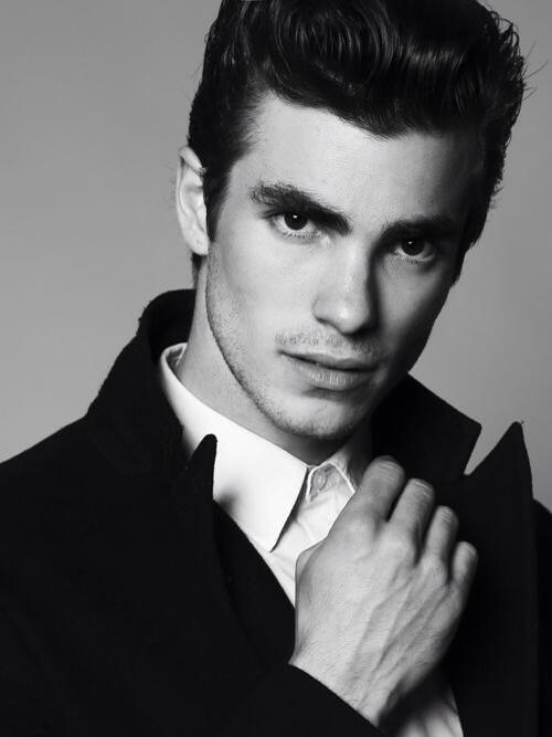 PlayingHopeless's tweet image. 