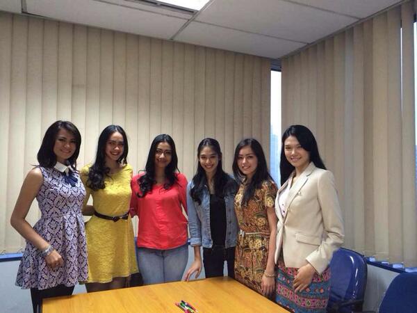 With puteri indonesia DKI dan Maluku 2014 #puteriindonesia2014 #PPI