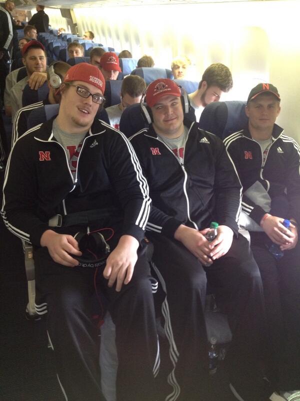 CoachGarrisonOL's tweet photo. Gator Bowl!!
Who made the seating arrangements!!!????
#sterup/reeves #smashedevans http://t.co/6Ab09lYSXe