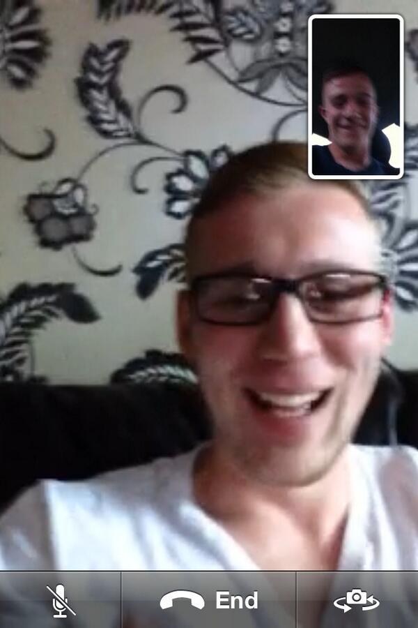 Kizza0118's tweet photo. @lewisdonelan go on the boys @daniel_watkiss http://t.co/x4VJH3eqSn