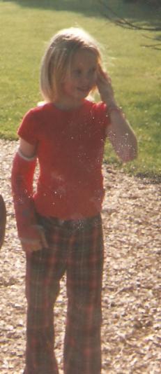 MK_killin_it's tweet image. #throwback #WhenIWasAKid #spring2004 my 8th bday