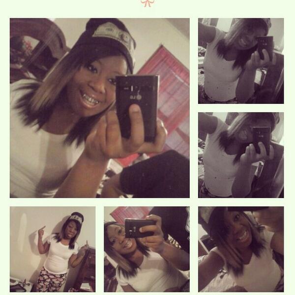 ayoothicky's tweet image. Christmas pics