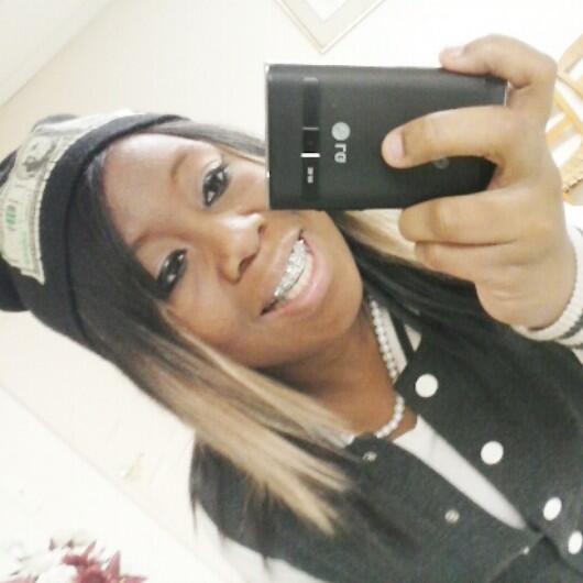 ayoothicky's tweet image. 