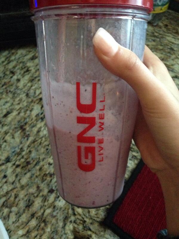 britnee_dee's tweet image. Smoothie 💜 #miniblender #cuteashell