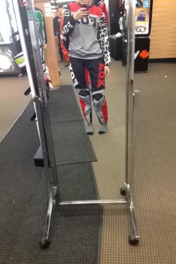 jaidenen's tweet photo. hmmmm new riding gear?? http://t.co/wNeKrD0x9M