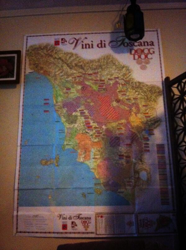 Meg_Farrell25's tweet photo. One of My favorite #winemaps #italy #toscana http://t.co/nlUk14DDFd