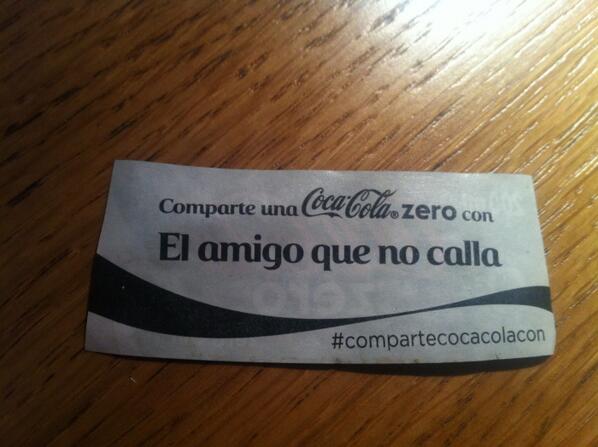 mromeog's tweet photo. @luckyprado8 me toca compartir contigo luki, estas por todas partes eee Jajajaj #sinverguenzamodoon http://t.co/VpAl3CRq1d