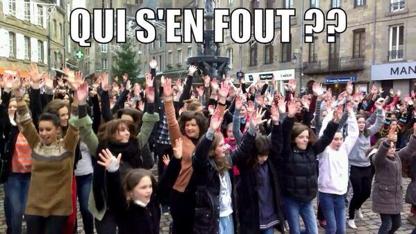 violaineriboule's tweet photo. @PaulPEIGNET @SimonCR_  moi http://t.co/Zml7IgQEfh