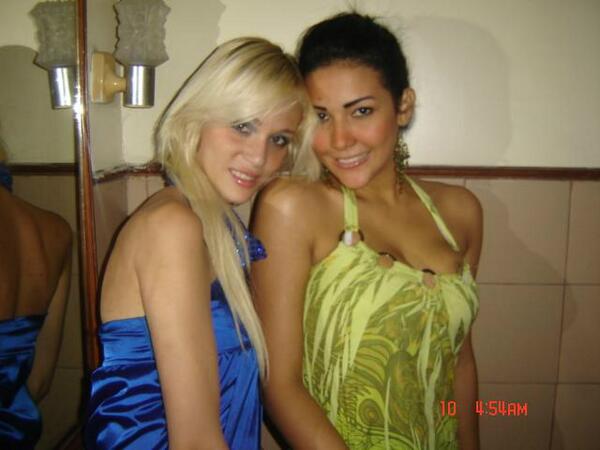 CELERROCIO's tweet photo. mi amiga bella te adoro mi china http://t.co/tSCCe4Uf9e