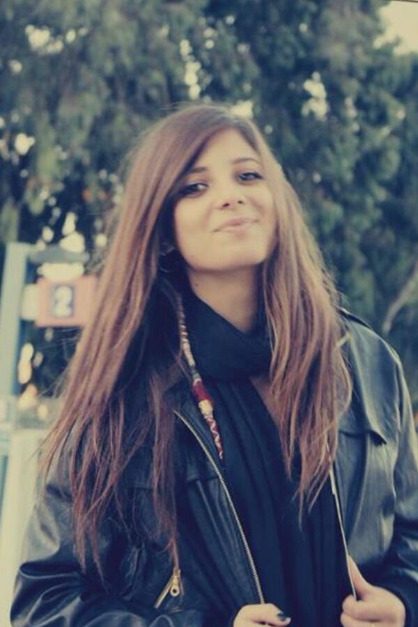 AzarRola tweet picture