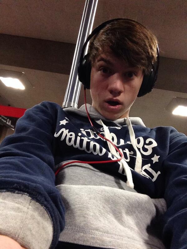 taylorcaniff tweet picture