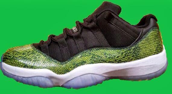 pairaday's tweet image. Today's Pair: Snakeskin 11 Low's #apairaday