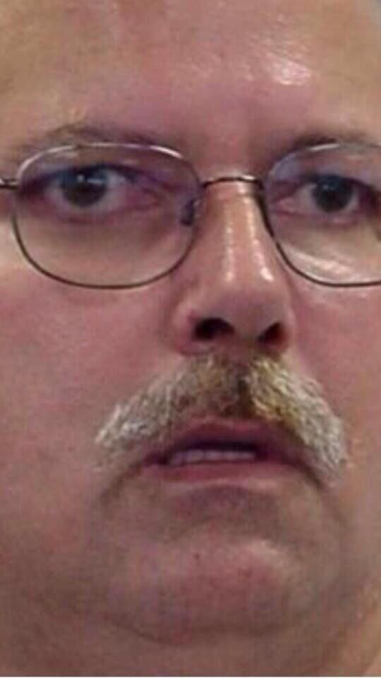 woahitsblake's tweet photo. Poopdeface http://t.co/Q8enSkdAs9