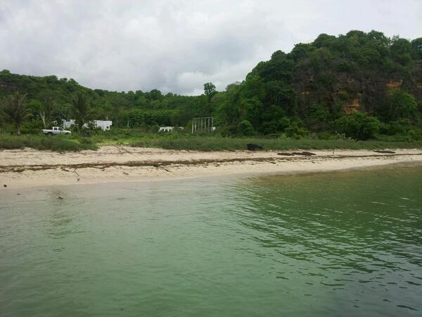de_lest's tweet photo. @@PropertyJKT for sale,murah tanah tepi pantai pasir putih, 08123707061 http://t.co/YoR2upvf7Z