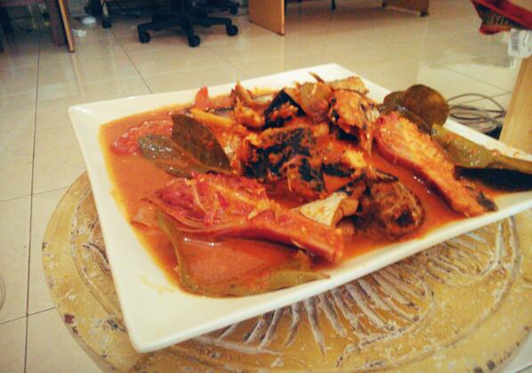 Gulai patin asam padeh ala dita dan <a href="/gigisye/">Rizki Gisye</a>