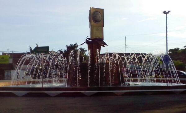 #pwtPIC @satkusumojati: Air Mancur Berkoh Tugu Adipura \O/
