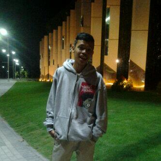 destarekha's tweet photo. Baguuss? http://t.co/F2E9RehzXl