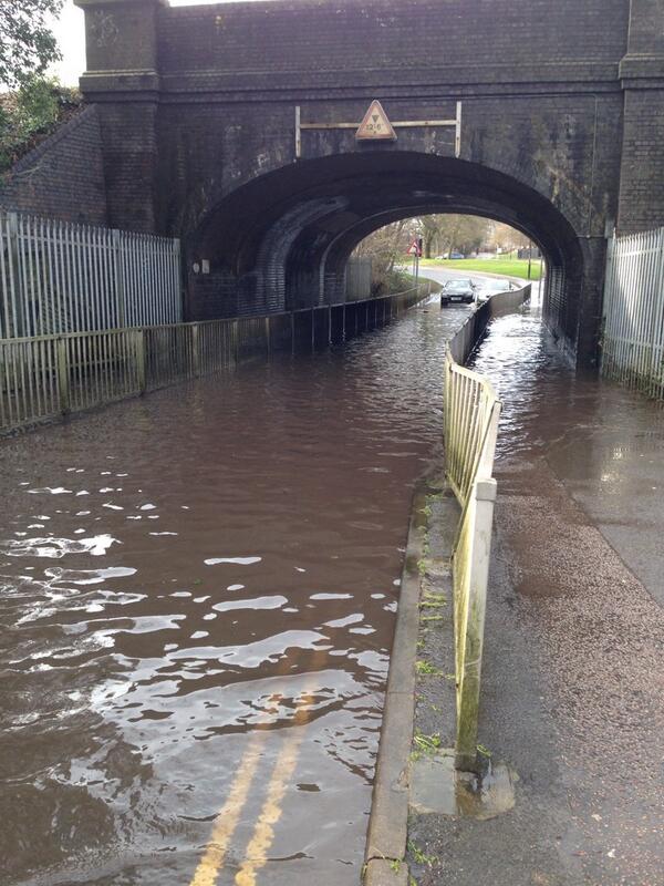 Western Cars & Taxis (@western_cars) on Twitter photo 