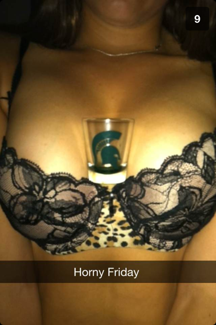Onlythehot1s's tweet photo. @DetroitBoobs @MSUTitties @MSU_SLOOTS @MSUboobs @CMU_Boobs @tigerstits @TitsOfTheWeek @collegeboobs @College__Party http://t.co/FEPECdMfBe