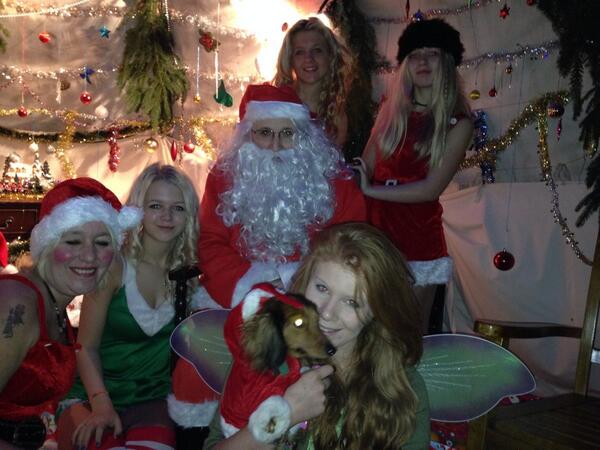 TotalMediaSol's tweet image. An amazing picture from an event we part organised @woodfarmevents #xmasgrotto #Christmas #Santa