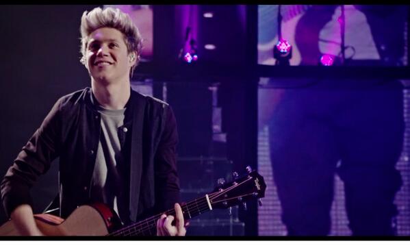 1DFANBASE_INDO tweet picture