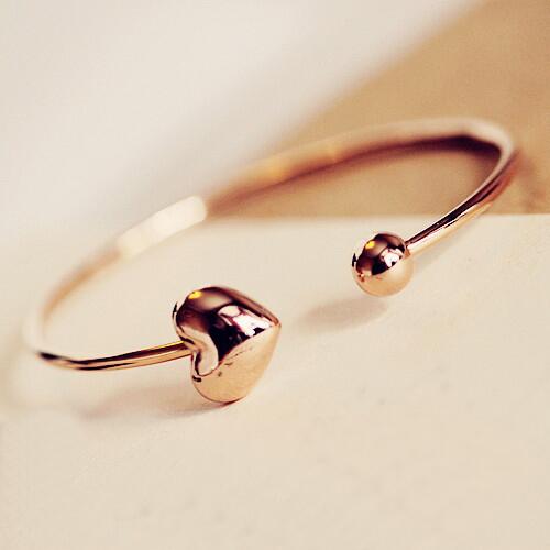 cube3store's tweet image. New Arrival: Heart Semi Open Bracelet
Free Shipping to Worldwide!
cube-store.com/index.php?rout…