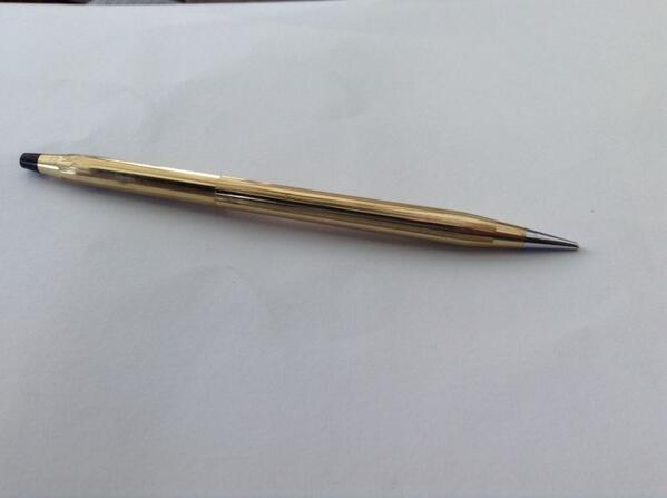 djnicholl's tweet photo. 1)every time I see this pen, reminds me how it was given 2 me >20y ago&amp;how I ended up doing neuro. #cordcompression http://t.co/untmmtsRlf
